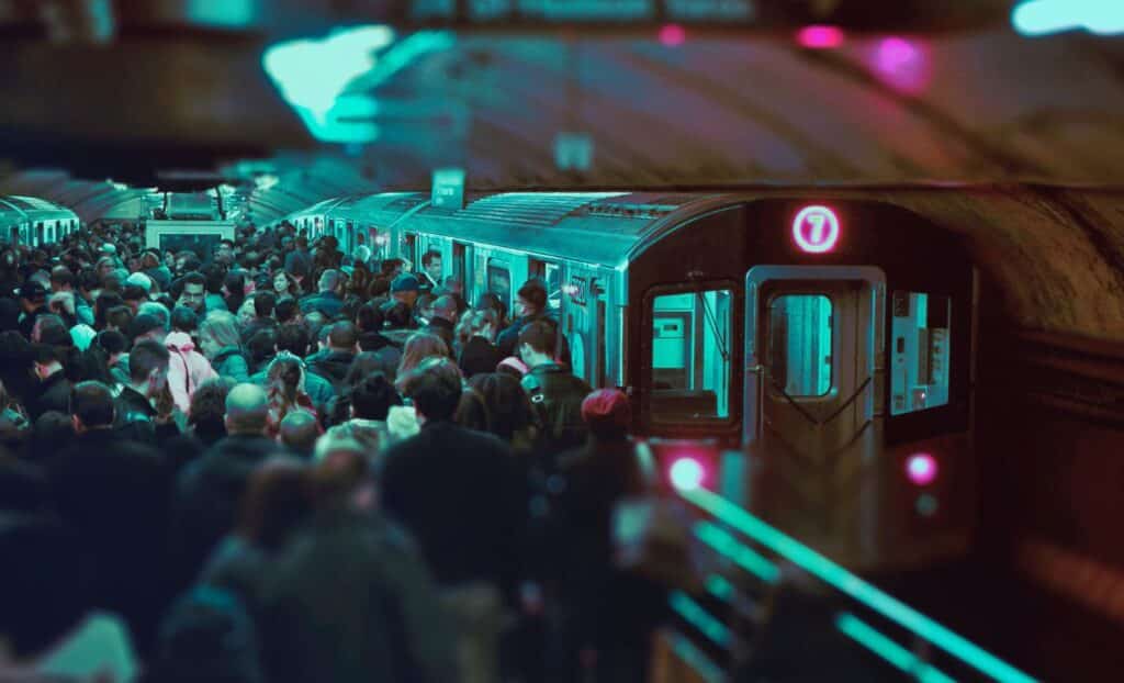 Cuida tus objetos personales en el metro de New York