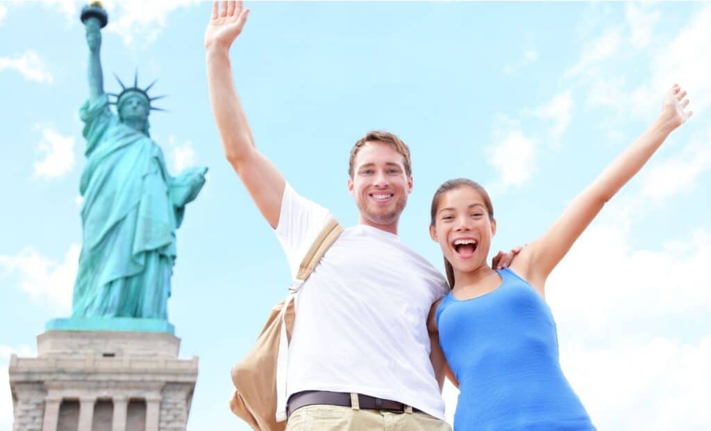 Viajeros multiculturales en NY